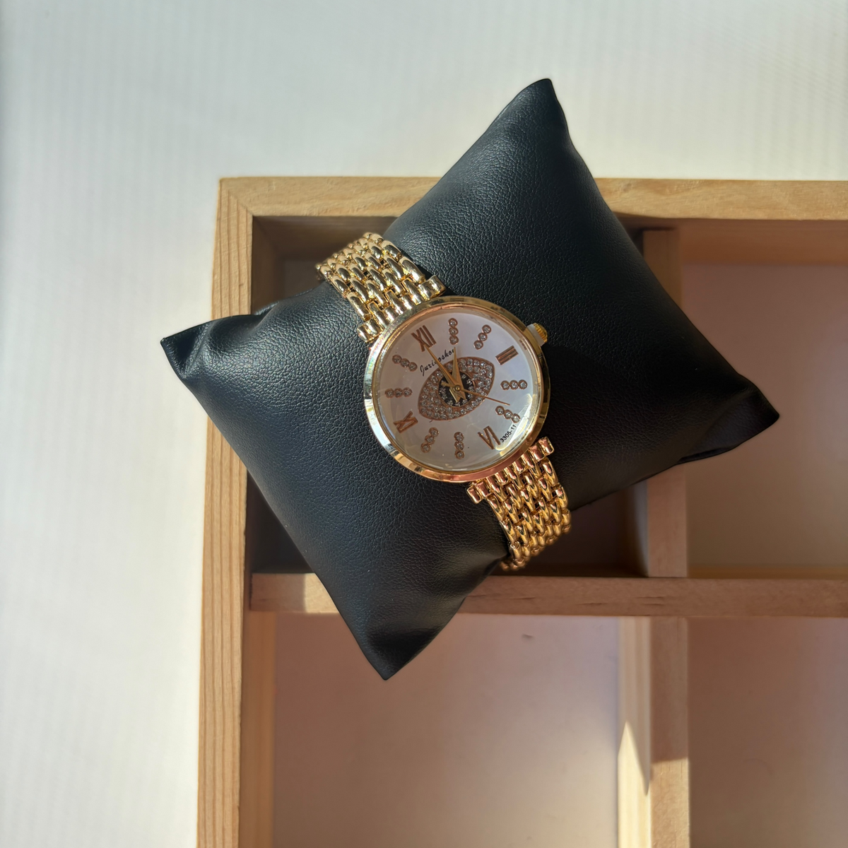 Elara Watch