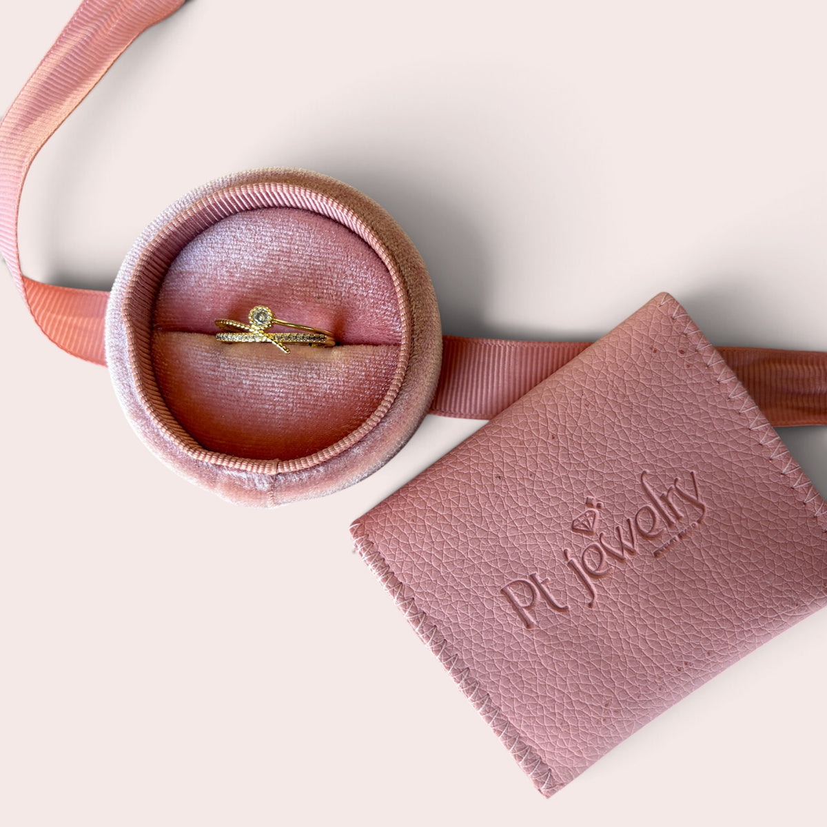 Mademoiselle Ring