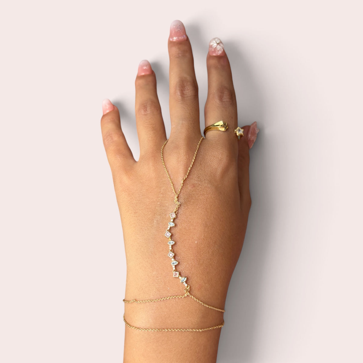 Rosé Hand Chain