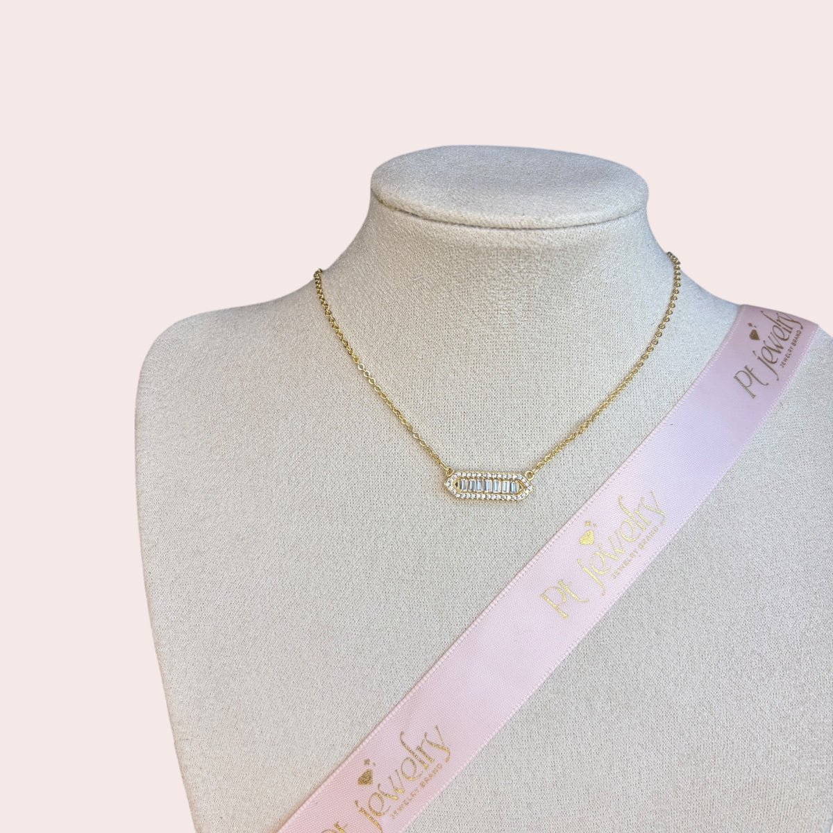 The Noelle Necklace
