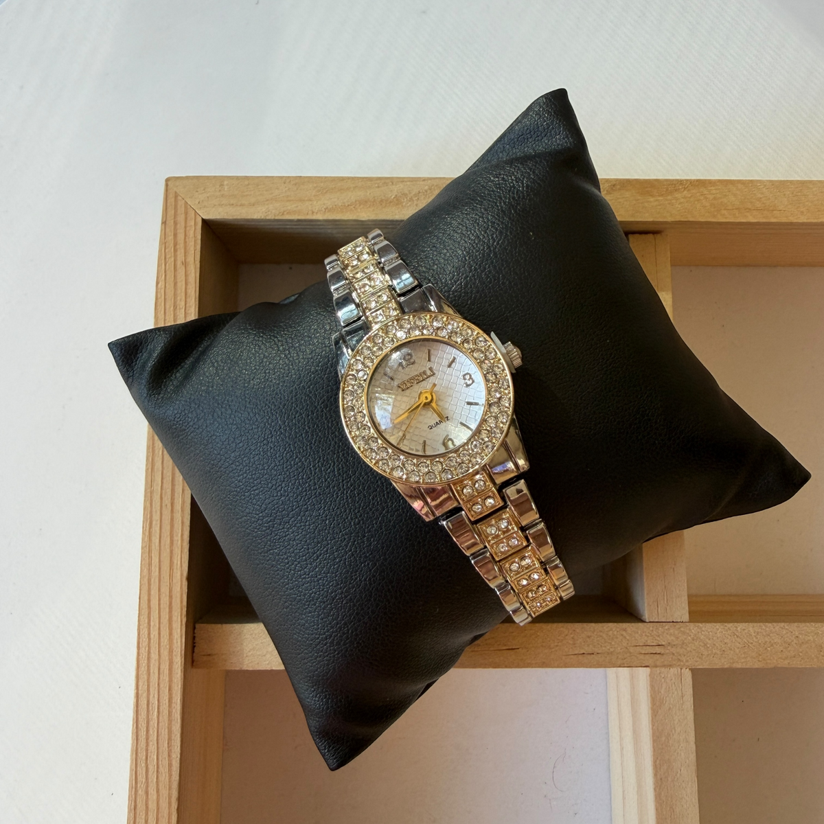 Vera Watch