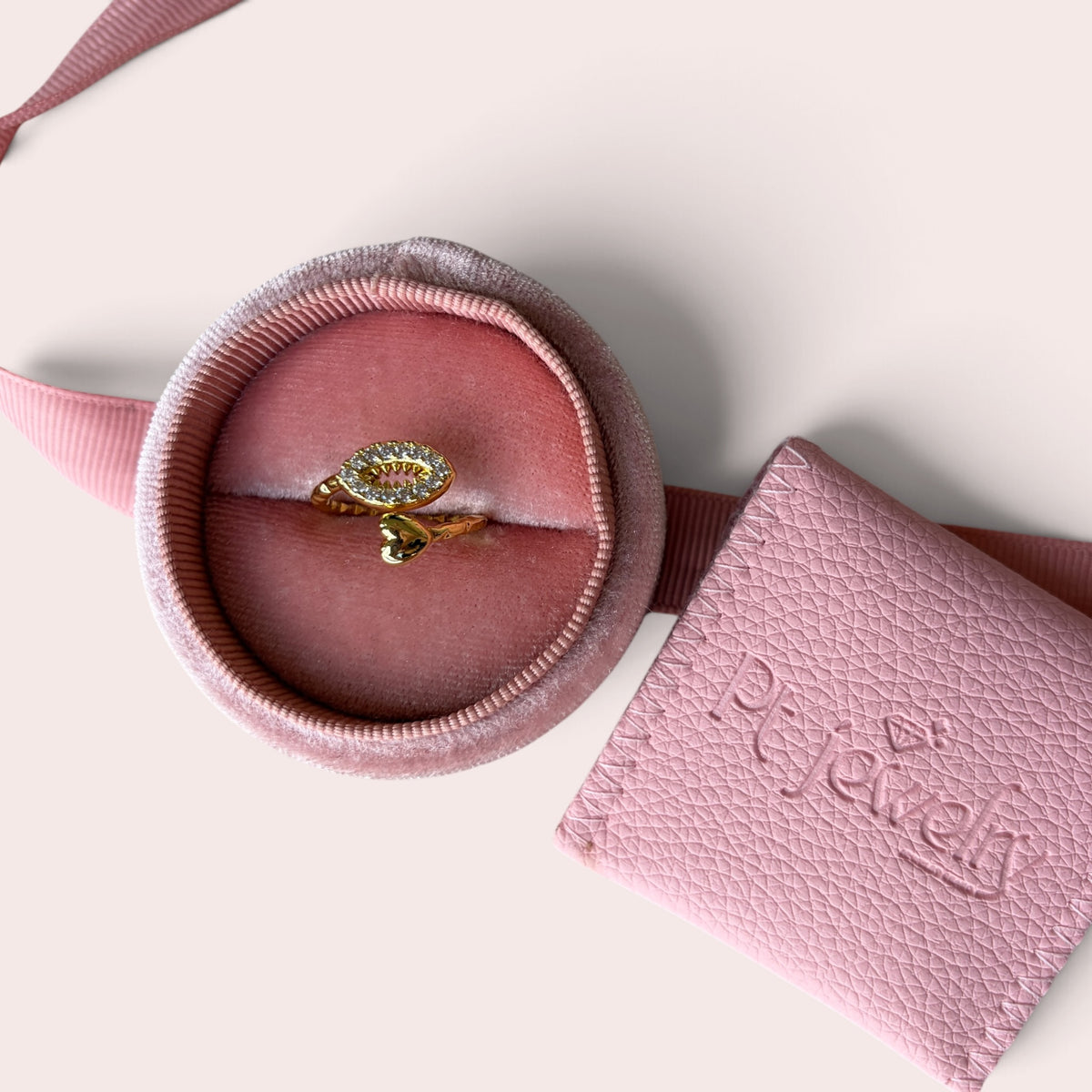 Golden Muse Ring