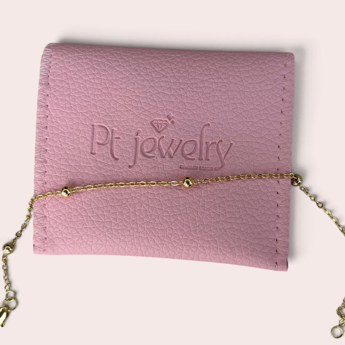 Trés Chic Bracelet