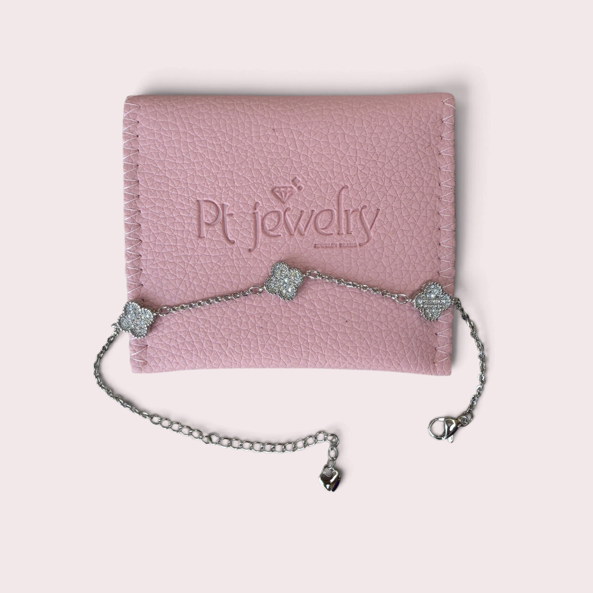 Silver clover bracelet