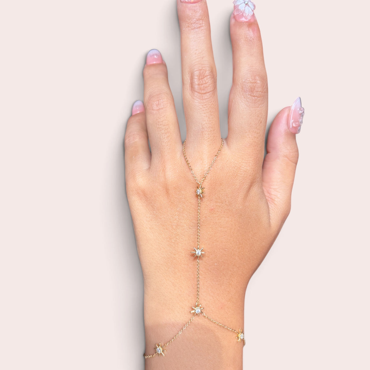 Lumière Hand Chain