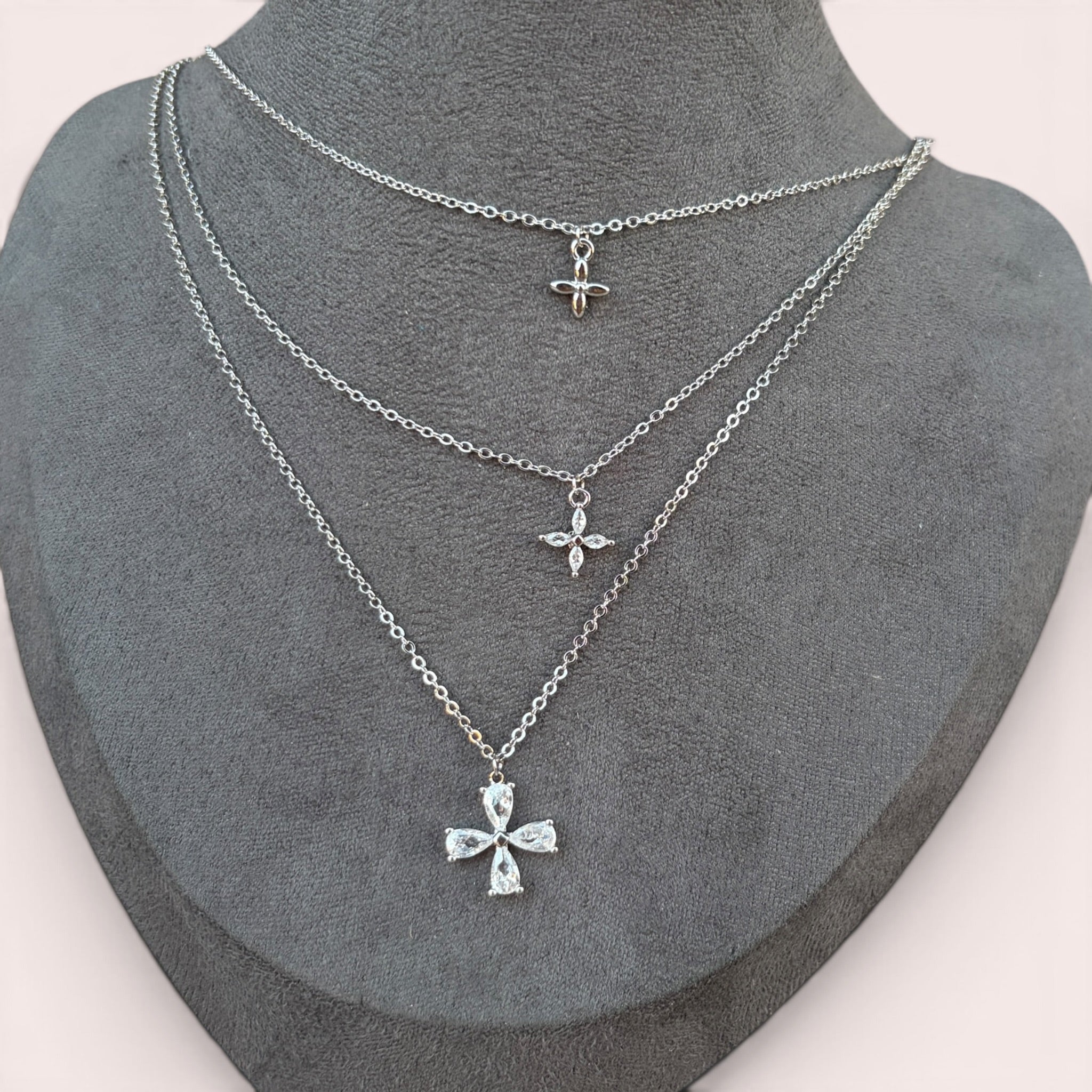 Aveline Necklace