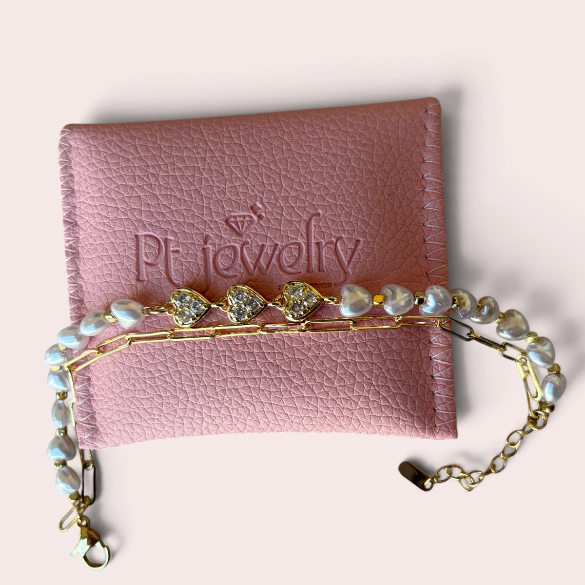 Heart pearls bracelet