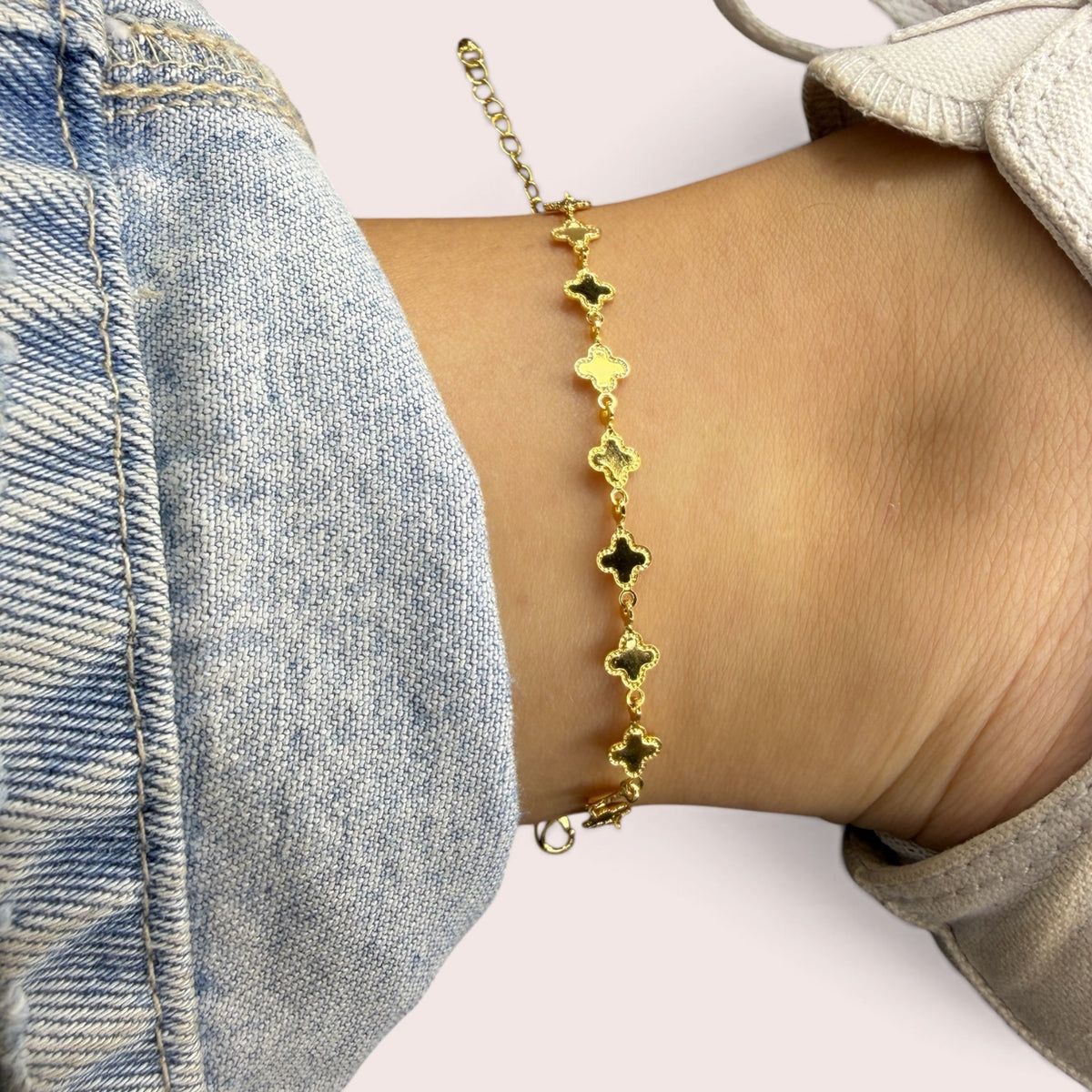 Clovers anklet