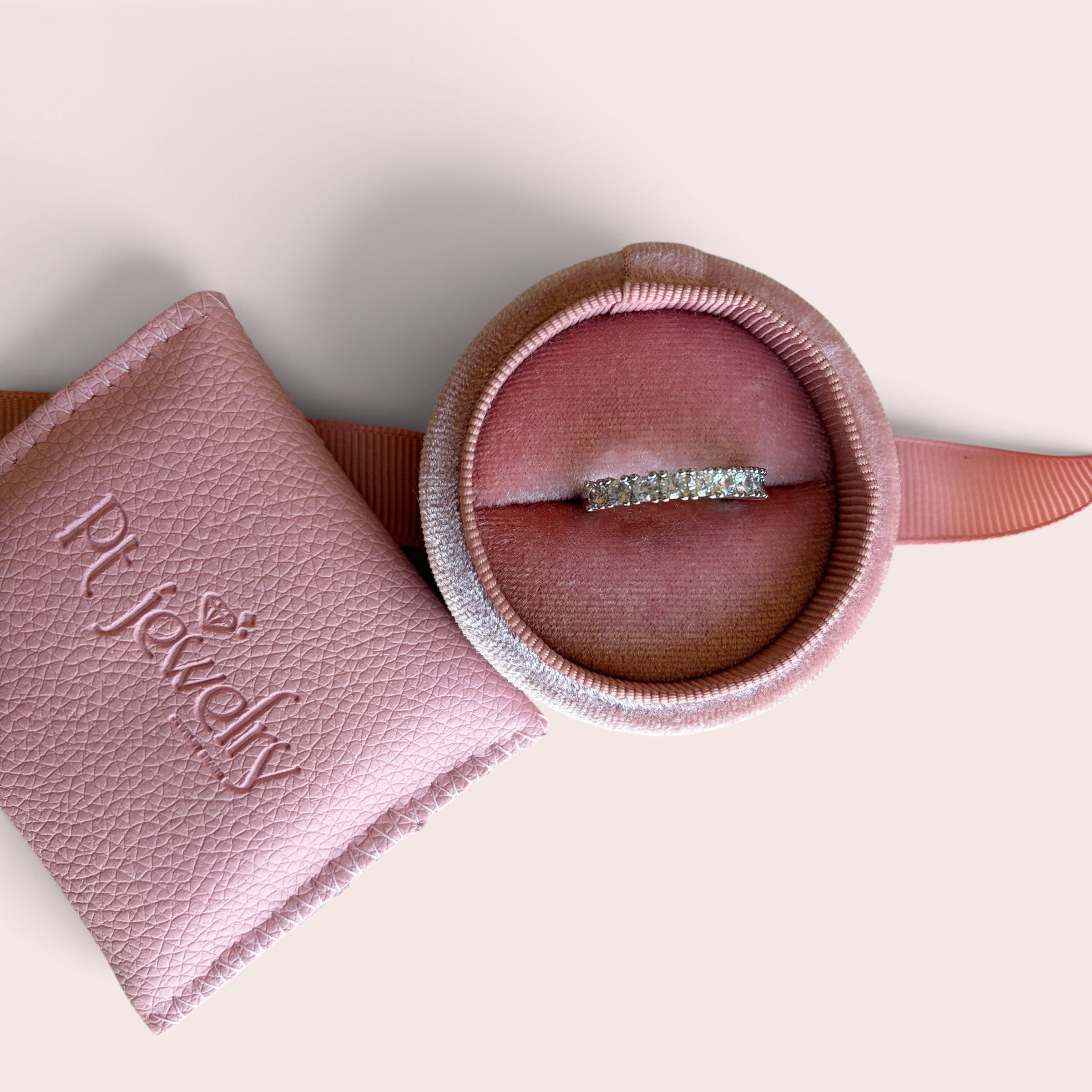 Crystal ring