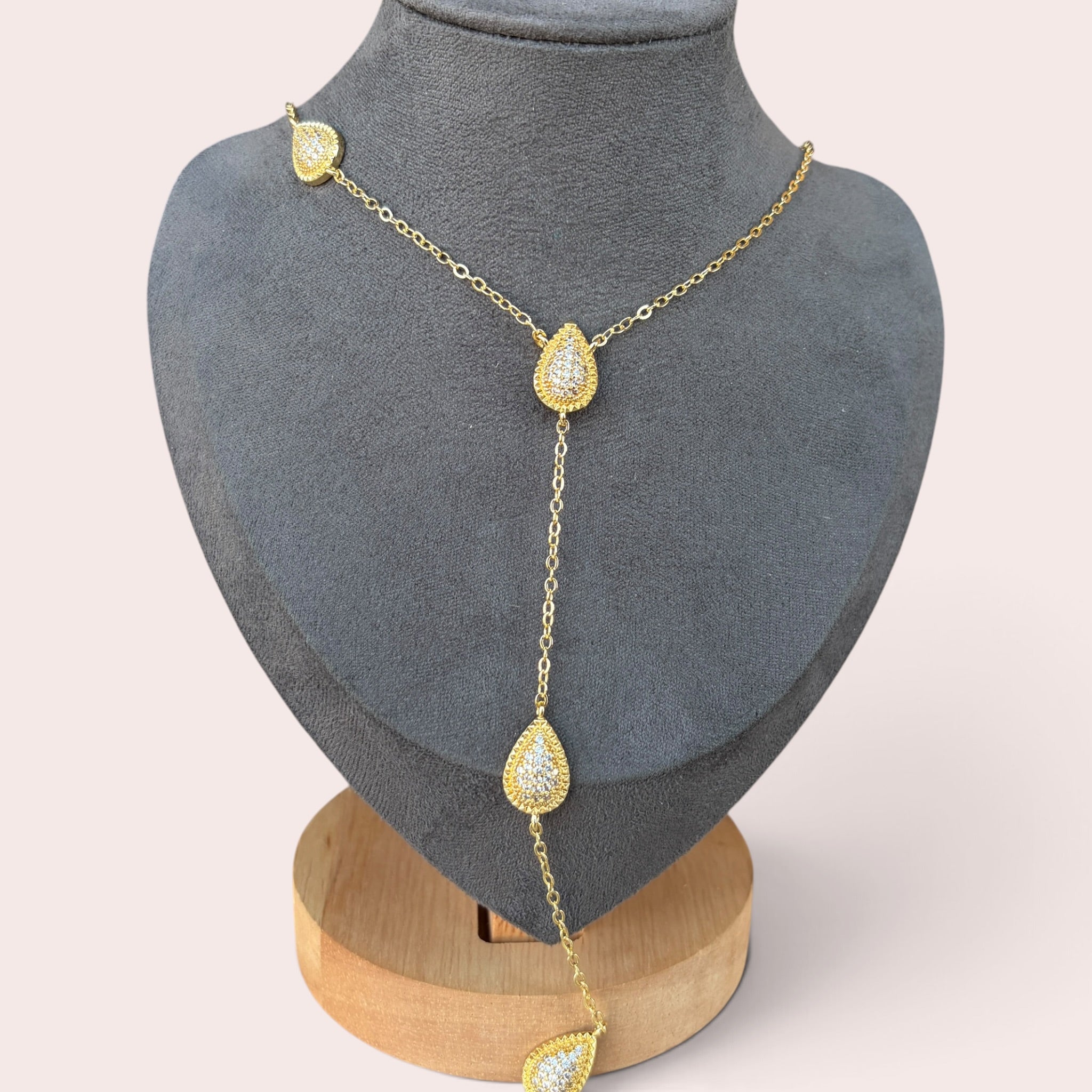 Amaris Necklace
