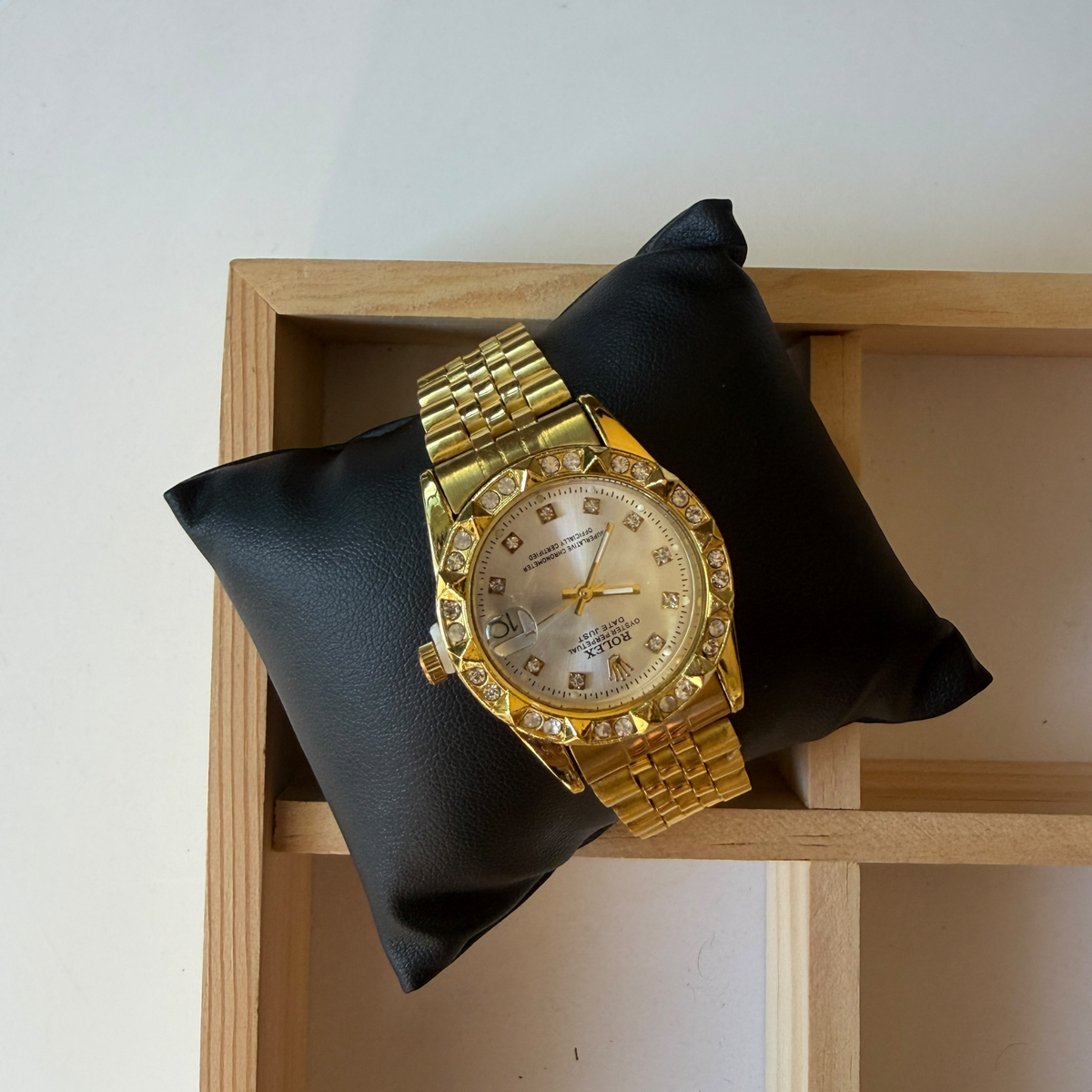 Alina Watch